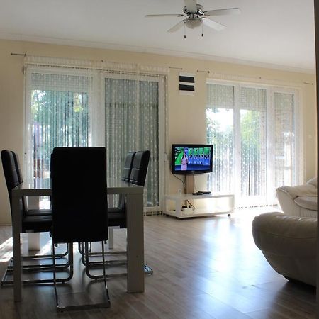 Medlin Apartman Apartment Siofok Exterior photo