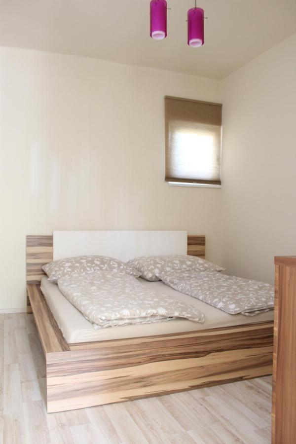 Medlin Apartman Apartment Siofok Exterior photo