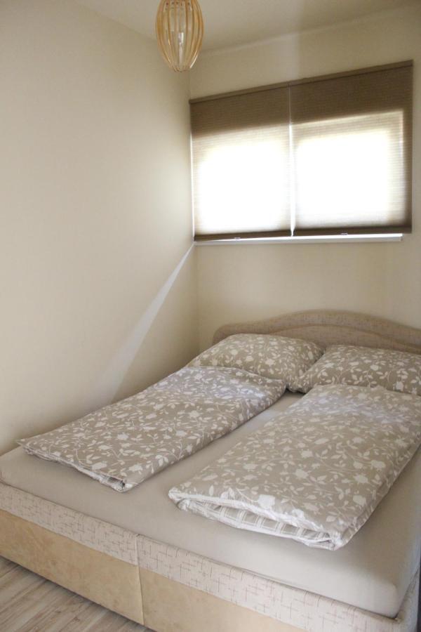 Medlin Apartman Apartment Siofok Exterior photo